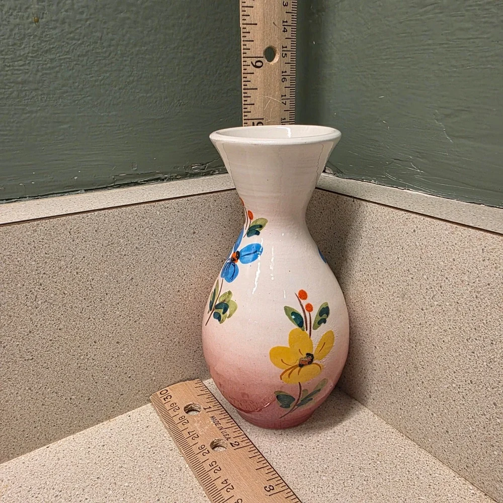 Italy Hand Painted Ceramic Bud Vase & Planter Set Floral Ruffled Majolica 2pc‎
